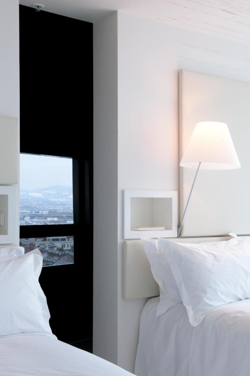 فندق سو فيينا المظهر الخارجي الصورة A room at the hotel