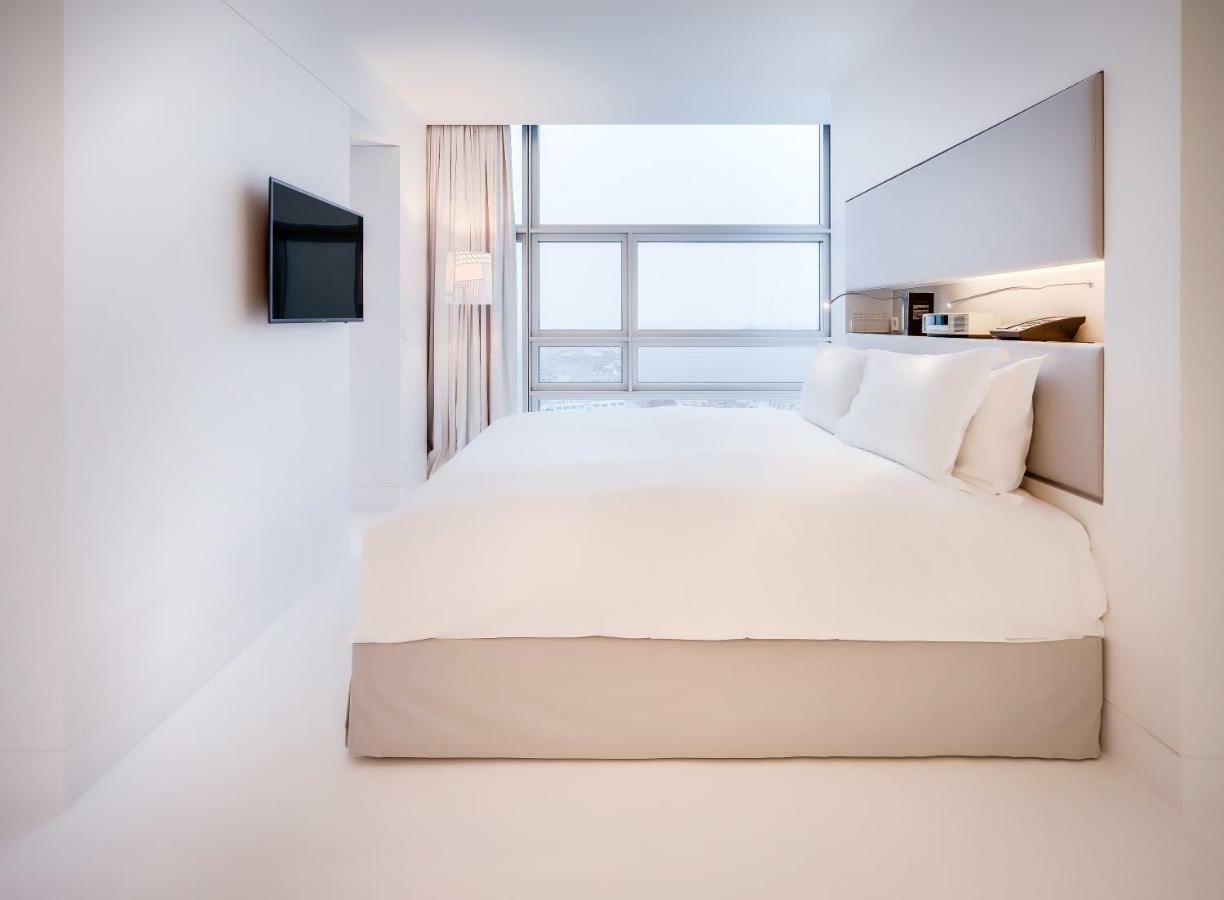فندق سو فيينا المظهر الخارجي الصورة A room at the hotel